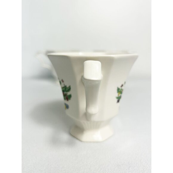 Set of 3 Vintage Nikko Christmastime Porcelain China Cups - Picture 5 of 7